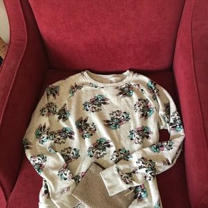 Juniors  Disney pullover Mickey Minnie xs